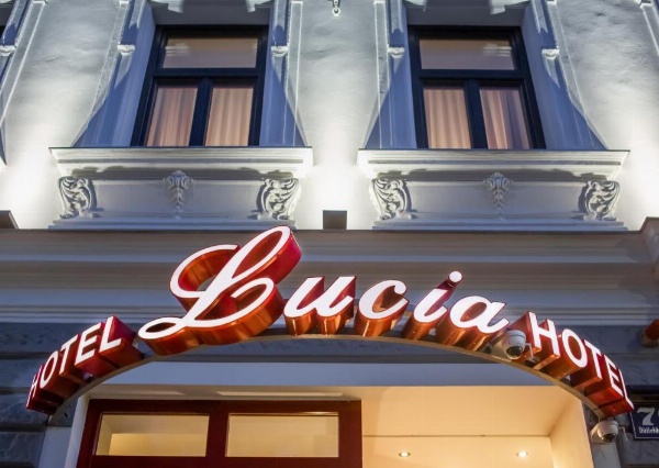 Hotel Lucia image 12