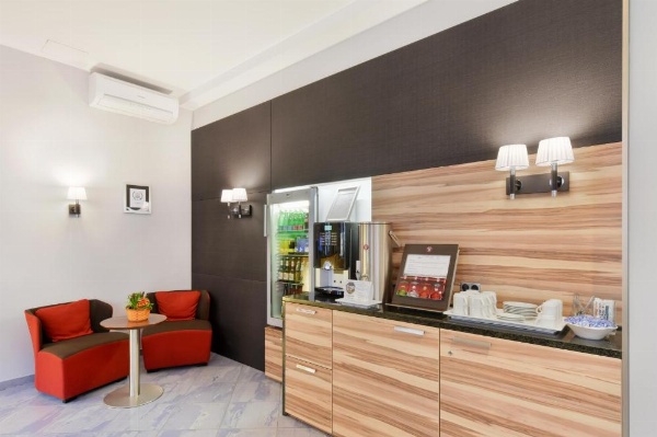 Hotel Lucia image 13
