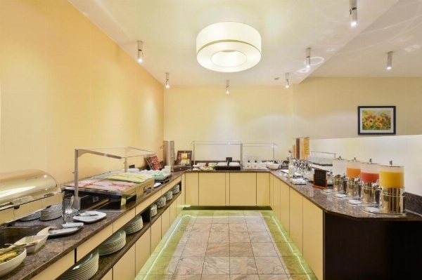 Hotel Lucia image 18