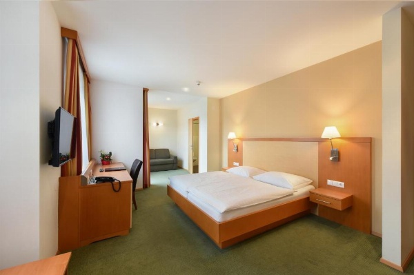 Hotel Lucia image 24
